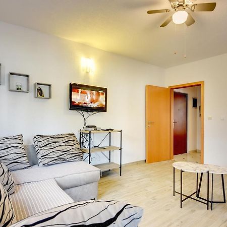 Apartment Mores Медулин Экстерьер фото