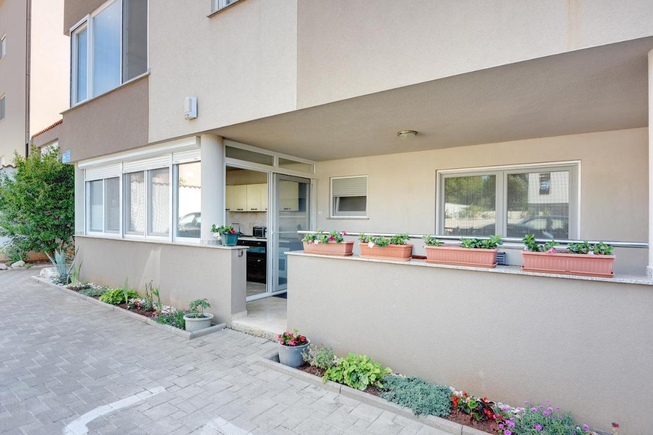 Apartment Mores Медулин Экстерьер фото