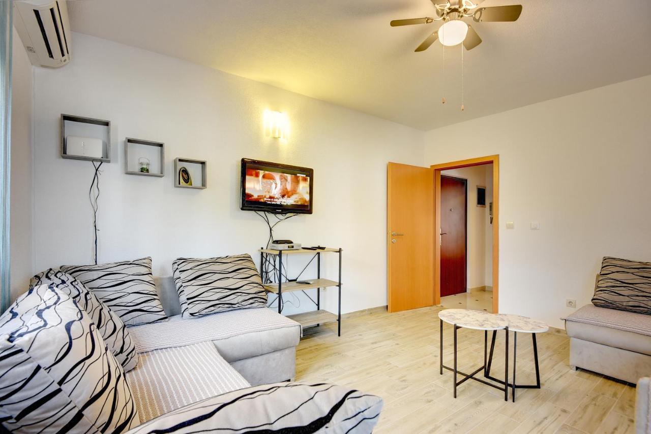 Apartment Mores Медулин Экстерьер фото